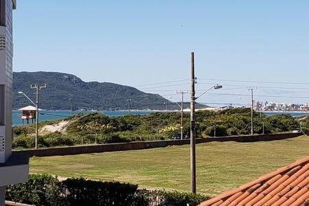 Ingleses A 50 Metros Da Praia 5 Pessoas 101 Флорианополис Экстерьер фото
